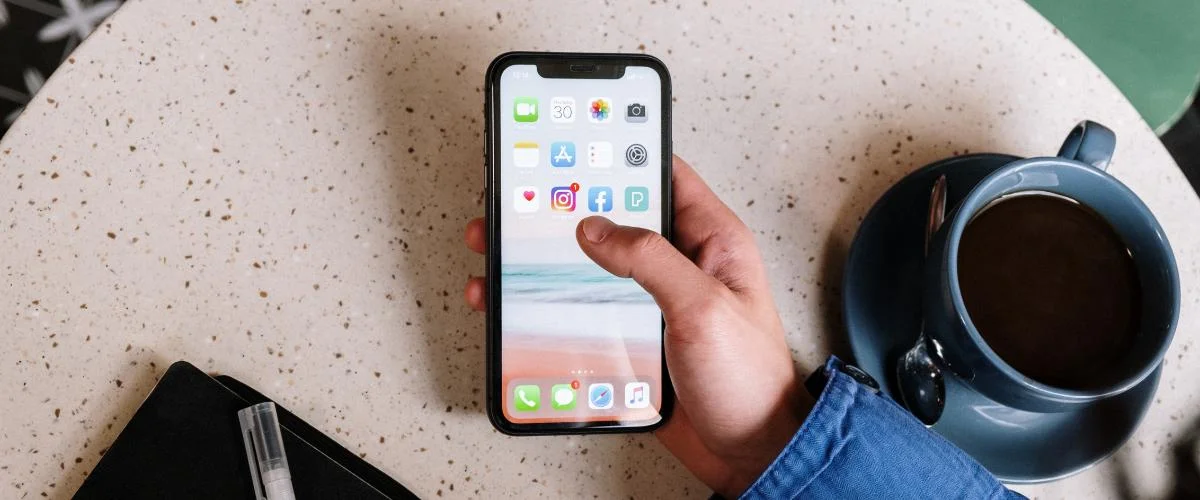 ¿Qué significa espectador anónimo de historias?